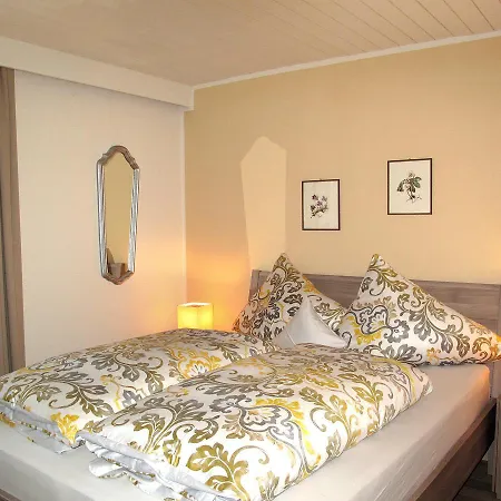 Ferienhaus Pfunds 150W Casa vacanze *